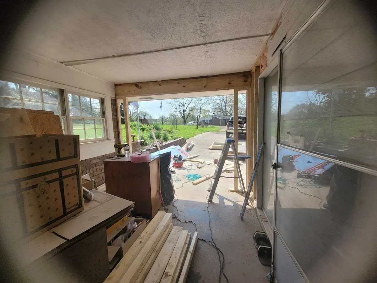 Air movers and dehumidifier for Water Mitigation Services in Madera Ranchos